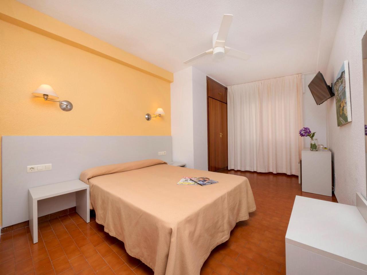 Casa de hóspedes Velilla 2*